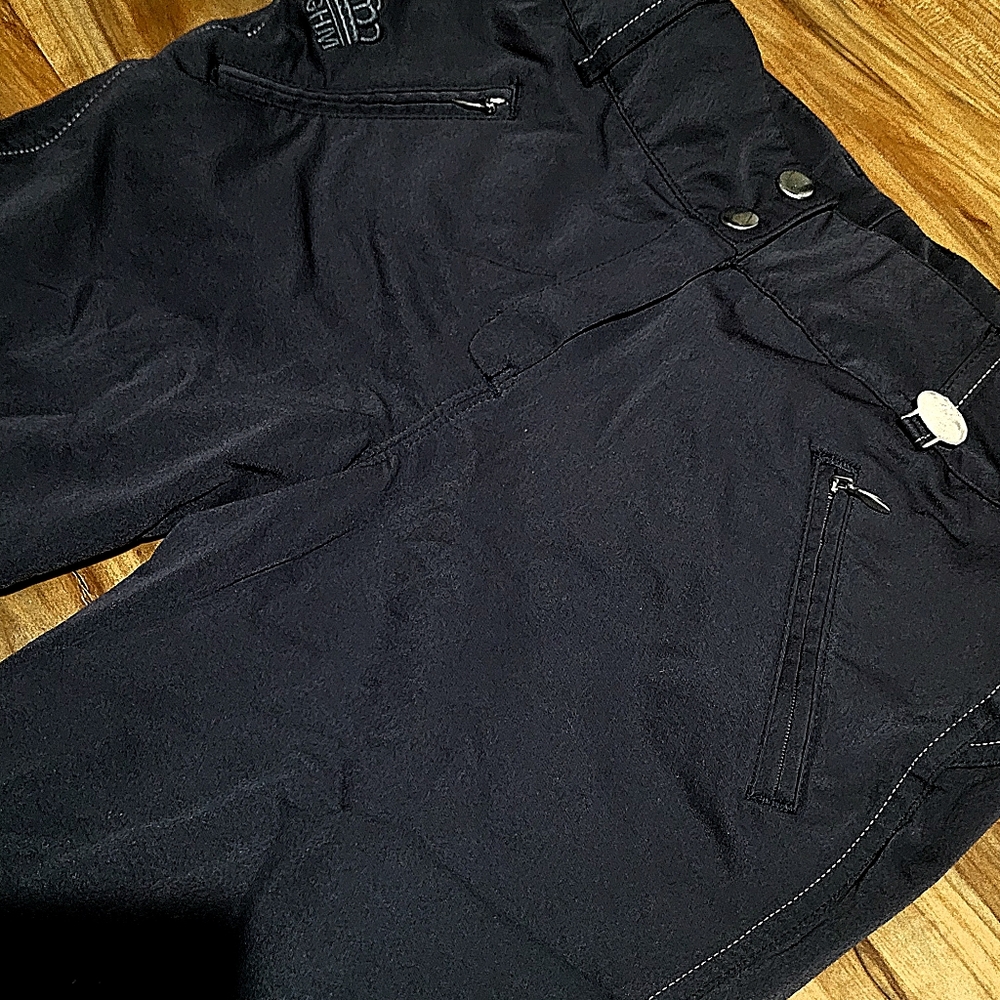 Breeches - Picture 5 of 9